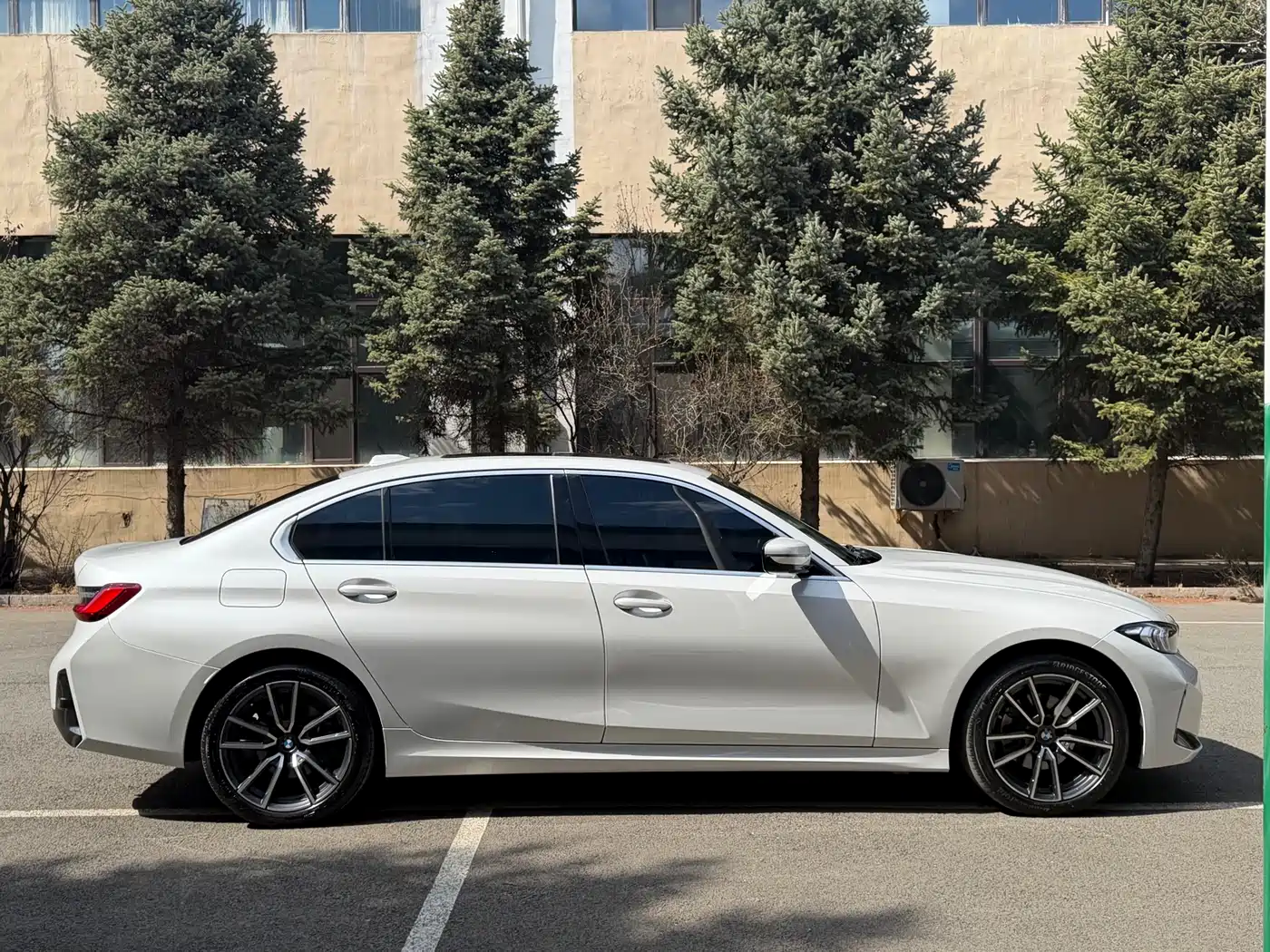 BMW 3 Series 2023 320Li M Sport Package фото 4