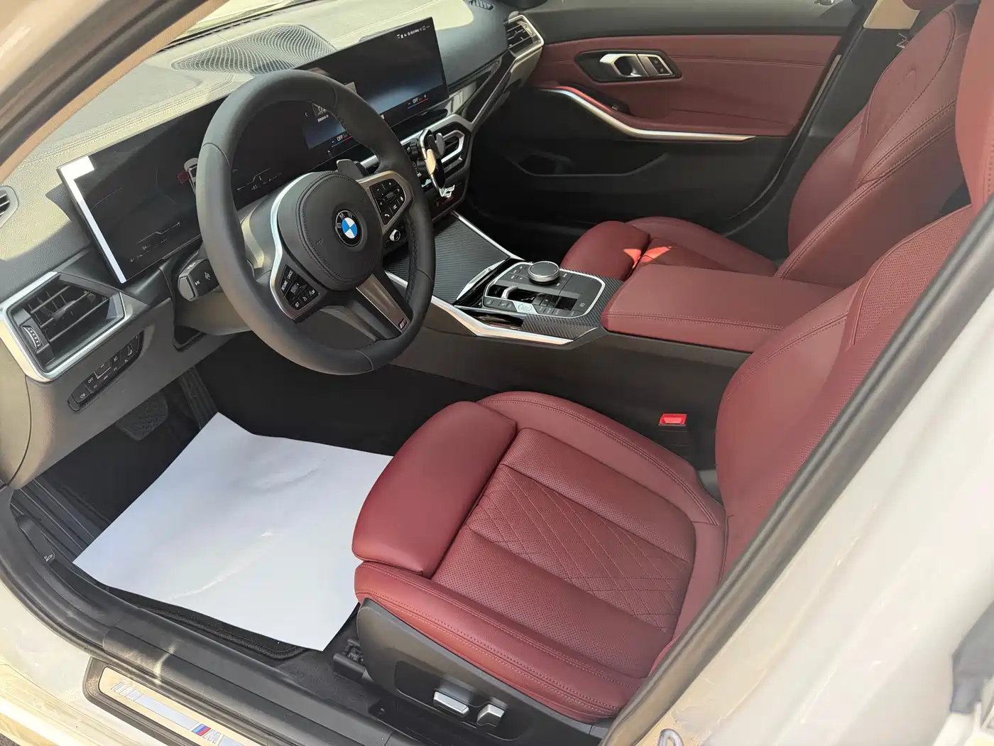 BMW 3 Series 2023 320Li M Sport Package фото 12