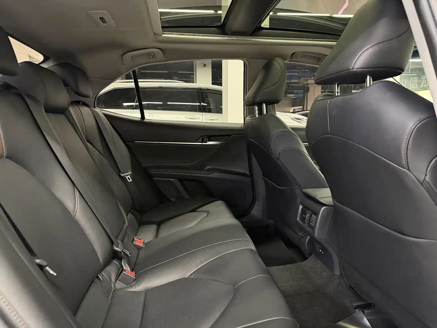 Toyota Camry 2019 2.5G Luxury (China V) фото 8