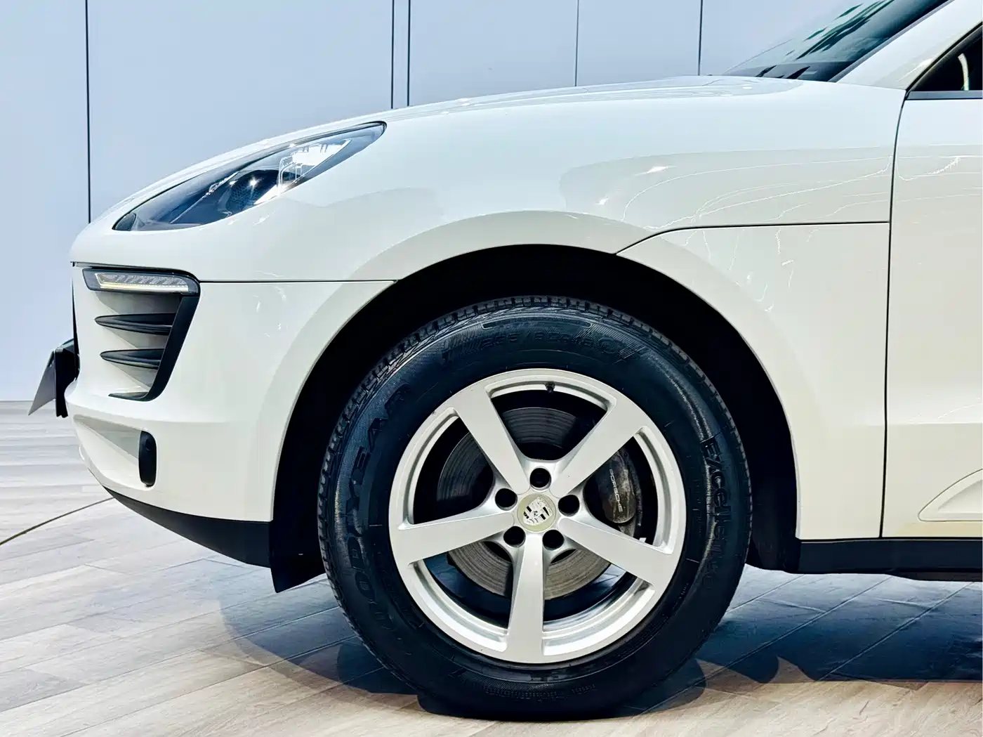 Porsche Macan 2014 Macan 2.0T фото 23
