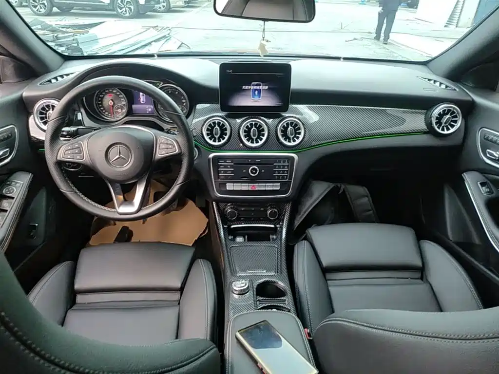 Mercedes-Benz CLA (Import) 2017 Facelift CLA 200 Style фото 10