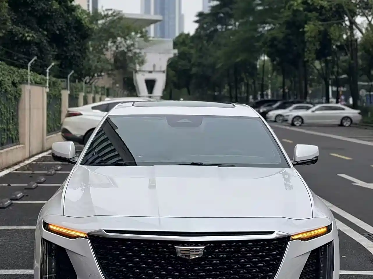 Cadillac CT6 2023 — пригон из Китая
