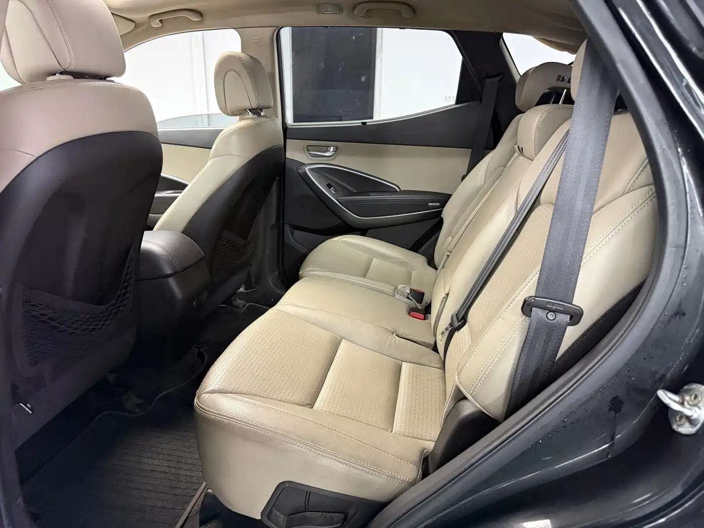 Hyundai Santa Fe 2013 Model 2.4L Automatic 2WD Smart фото 5