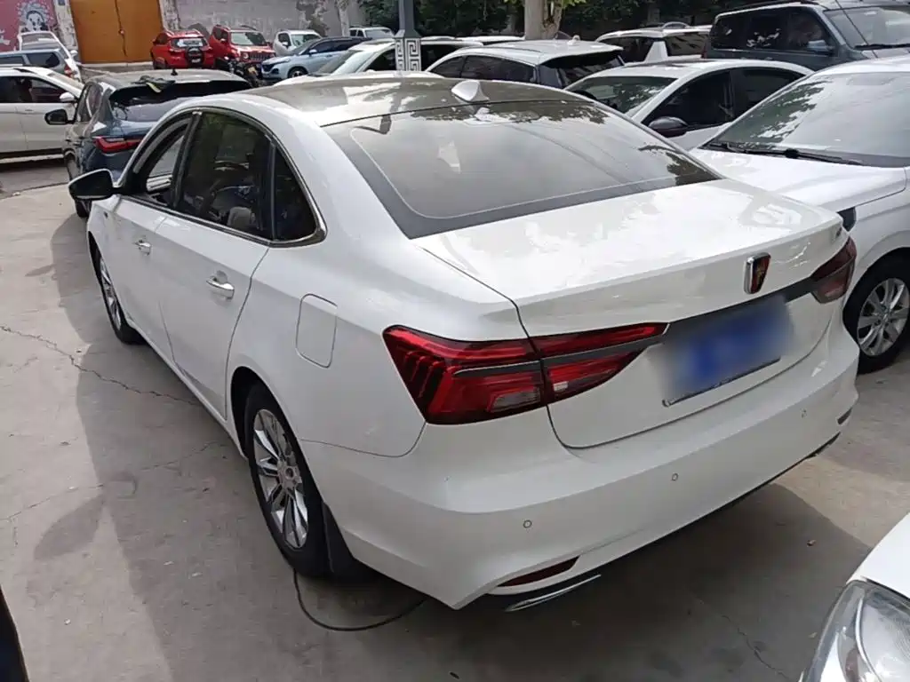 Roewe i6 2017 2017 20T Auto Flagship Edition