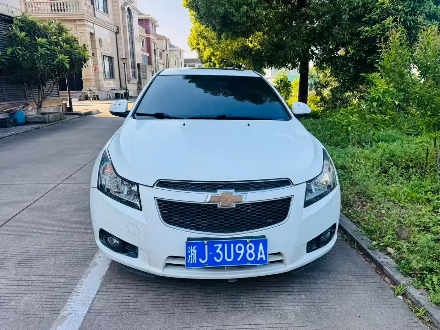 Chevrolet Cruze 2013 Model 1.8L SE AT фото 2