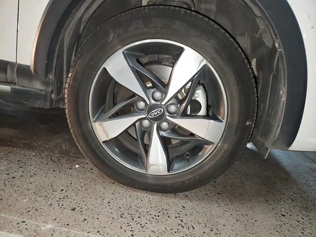 JAC Refine S3 2017 2017 1.6L CVT Luxury Smart
