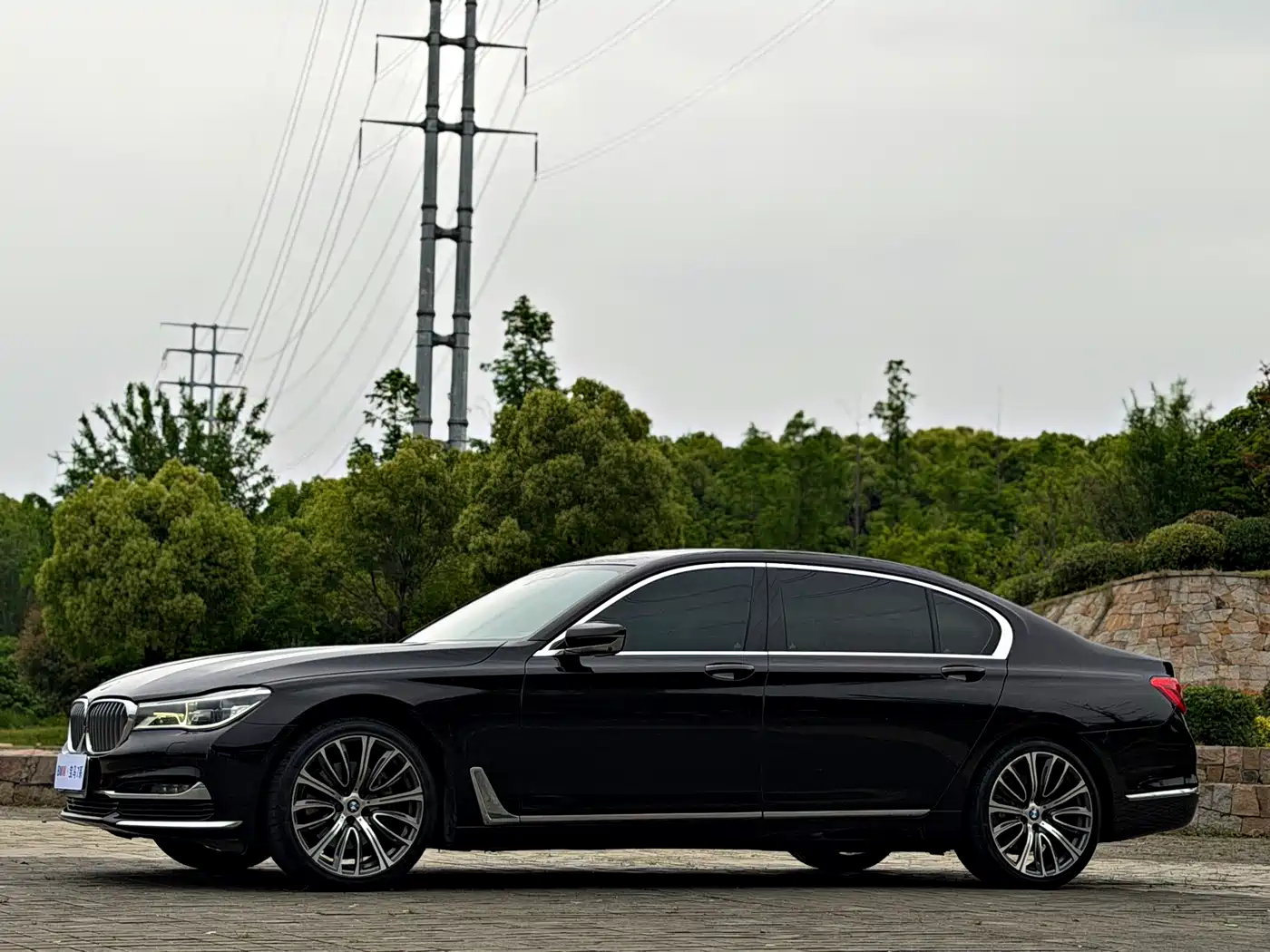 BMW 7 Series 2018 740Li xDrive Premium Type Excellence Package фото 16