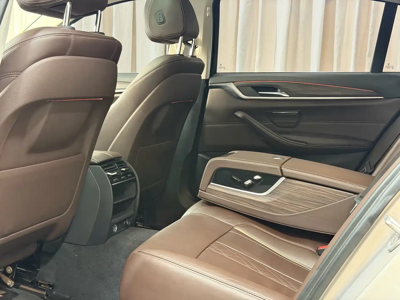 BMW 5 Series 2018 530Li Leading Luxury Package фото 18