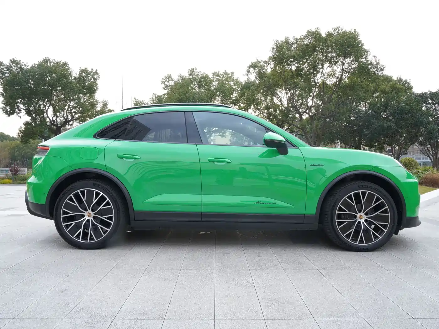 PORSCHE MACAN NEW ENERGY