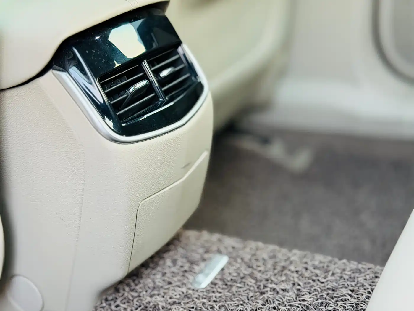 Cadillac XTS 2013 Model 28T Comfort фото 18
