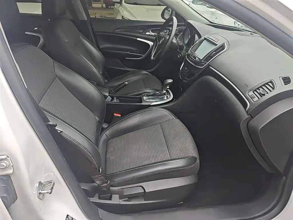 Buick Regal 2015 1.6T Leading Tech Edition фото 25