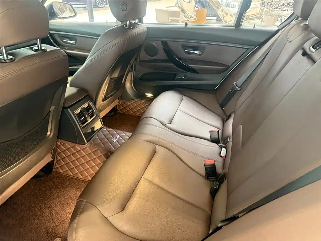 BMW 3 Series 2018 320Li Fashion Style фото 9