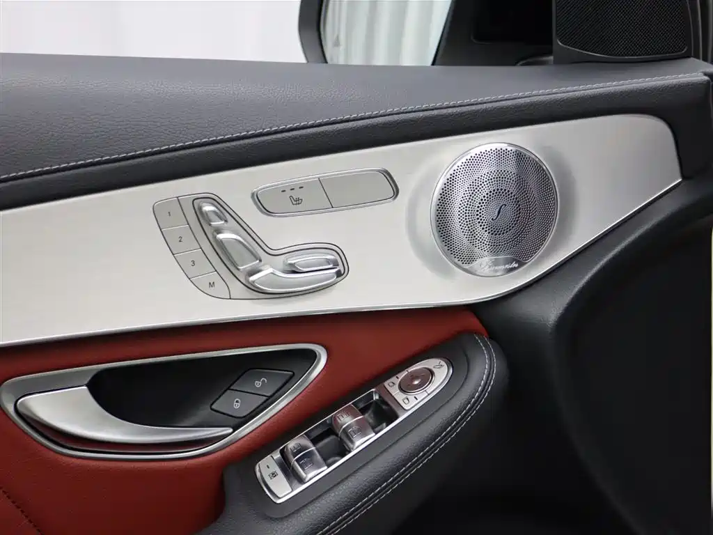 MERCEDES-BENZ GLC AMG