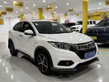 Фото 3 - Honda Vezel