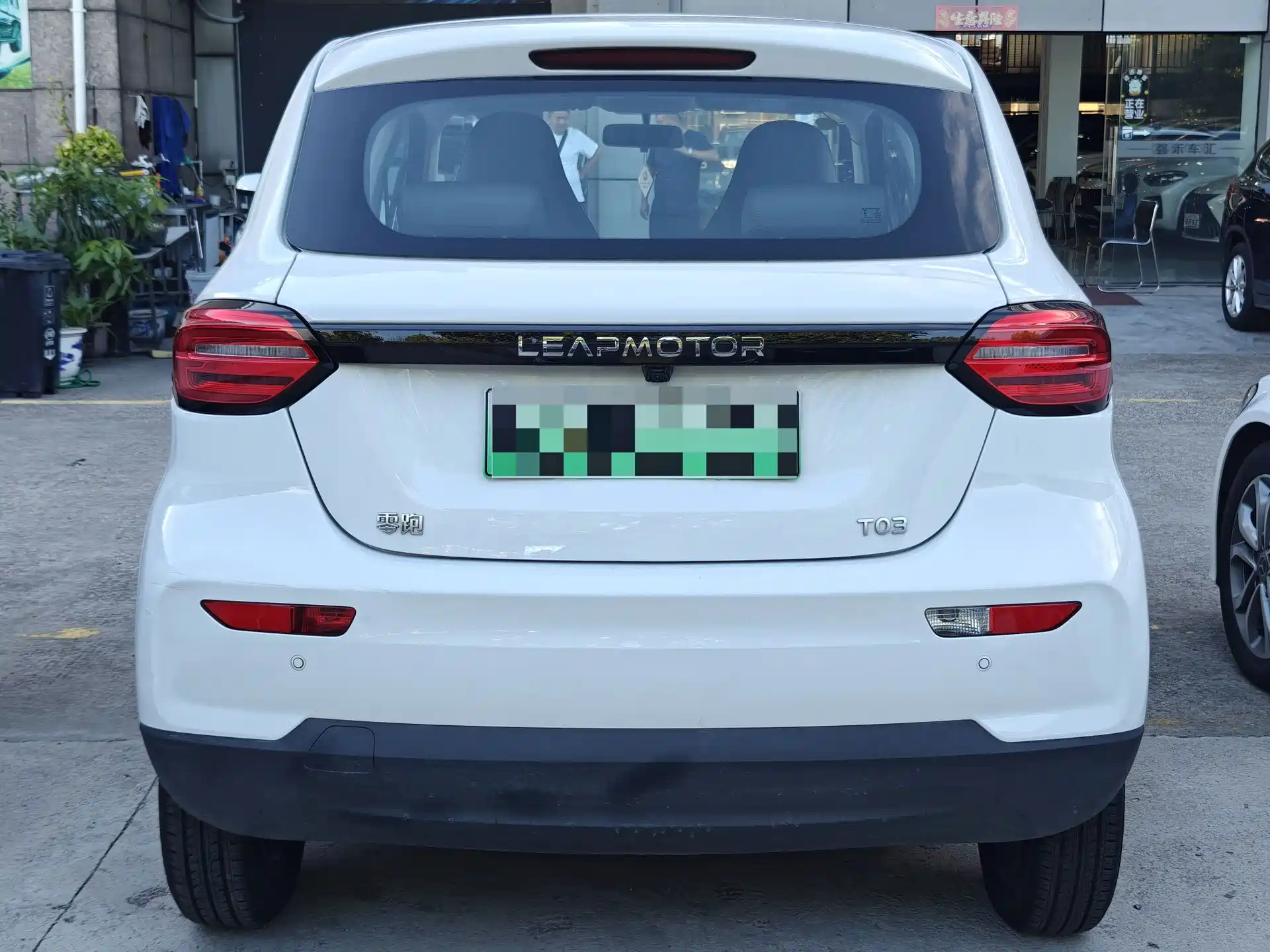 Photo 3 - Leapmotor T03