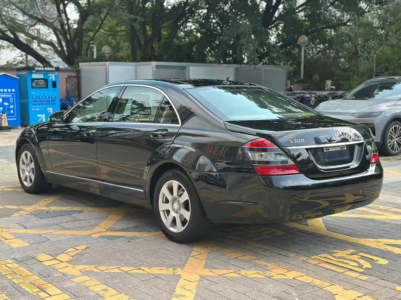 Mercedes-Benz S-Class 2008 S 300 L Premium фото 9