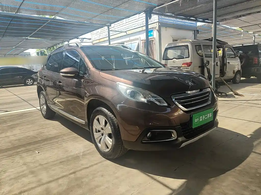 Photo 4 - Peugeot 2008