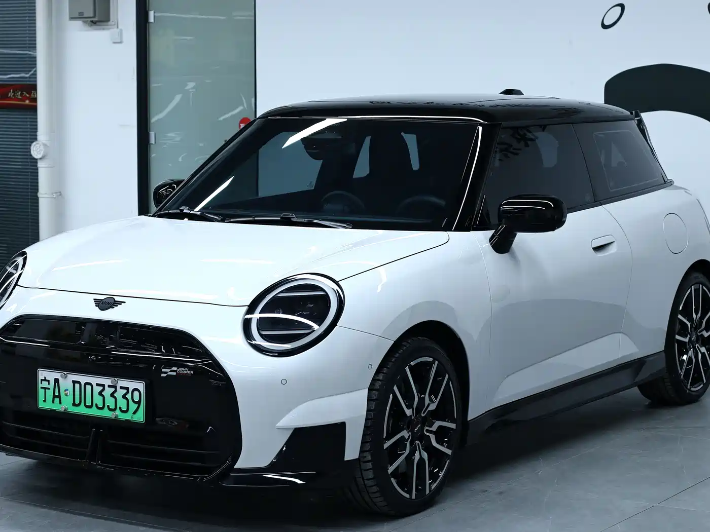 MINI ELECTRIC  COOPER