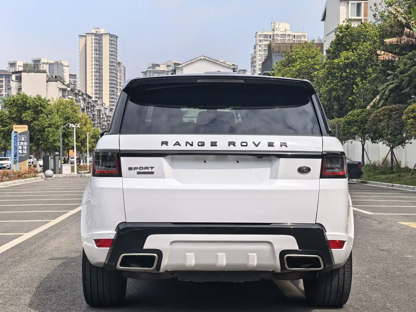 Land Rover Range Rover Sport 2014 3.0 SC V6 HSE DYNAMIC фото 6