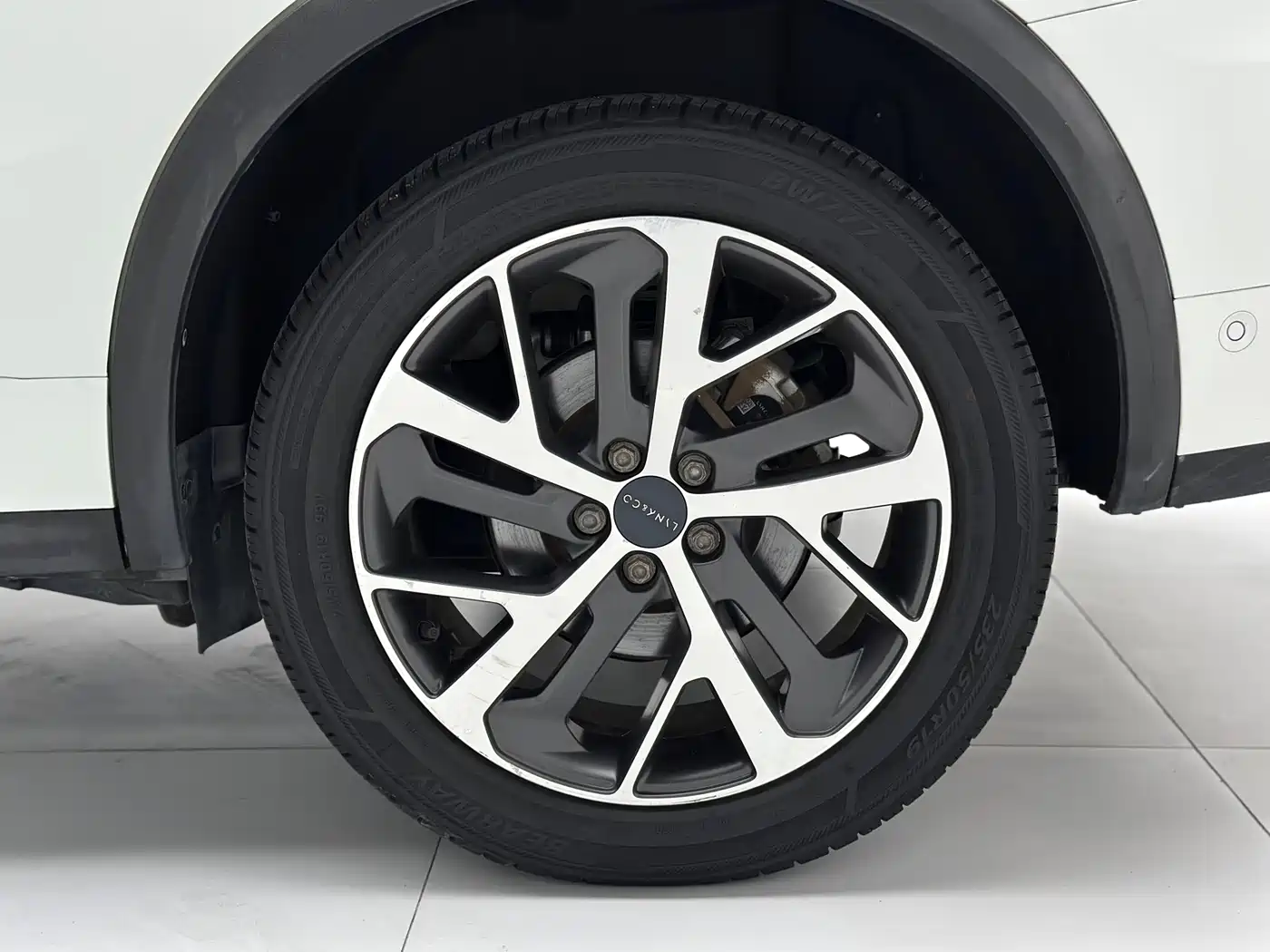 Lynk & Co 01 2017 2.0T AWD Pro фото 21