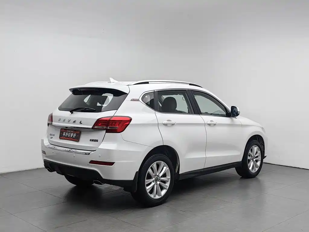 Фото 2 - Haval H2