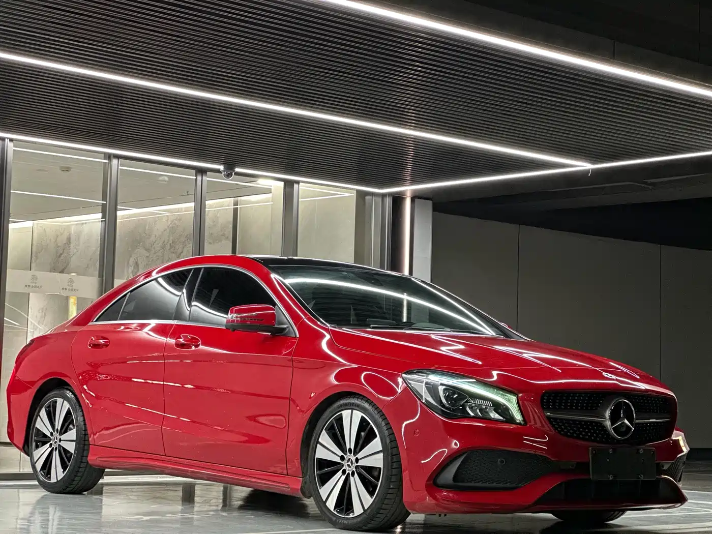Mercedes-Benz CLA (Import) 2018 CLA 200 Fashion Edition фото 3