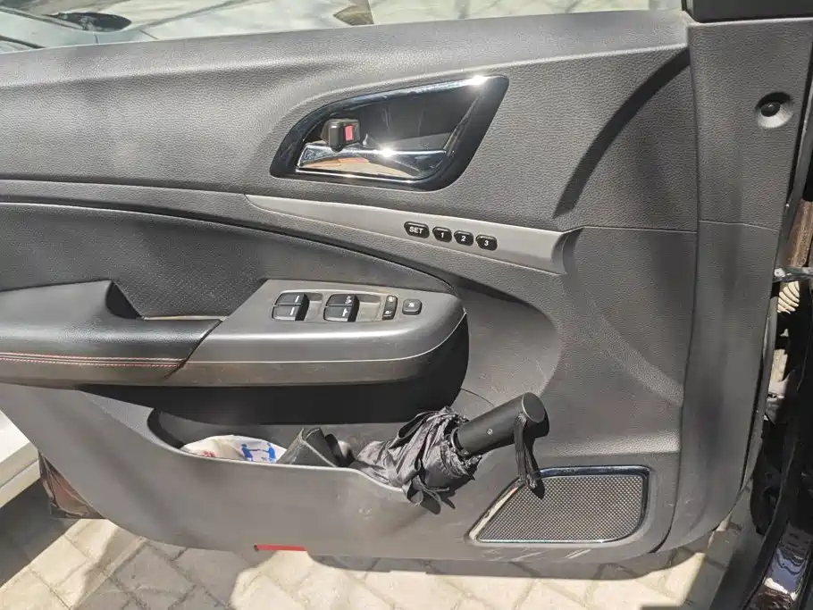 BYD S7 2015 2015 2.0T Automatic Flagship Model