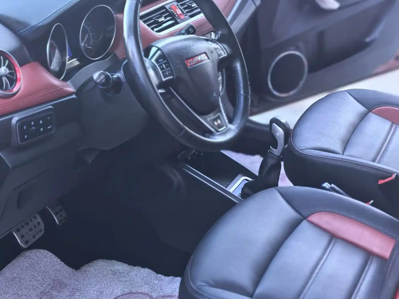 Haval H1 2015 2015 1.5L AMT Luxury