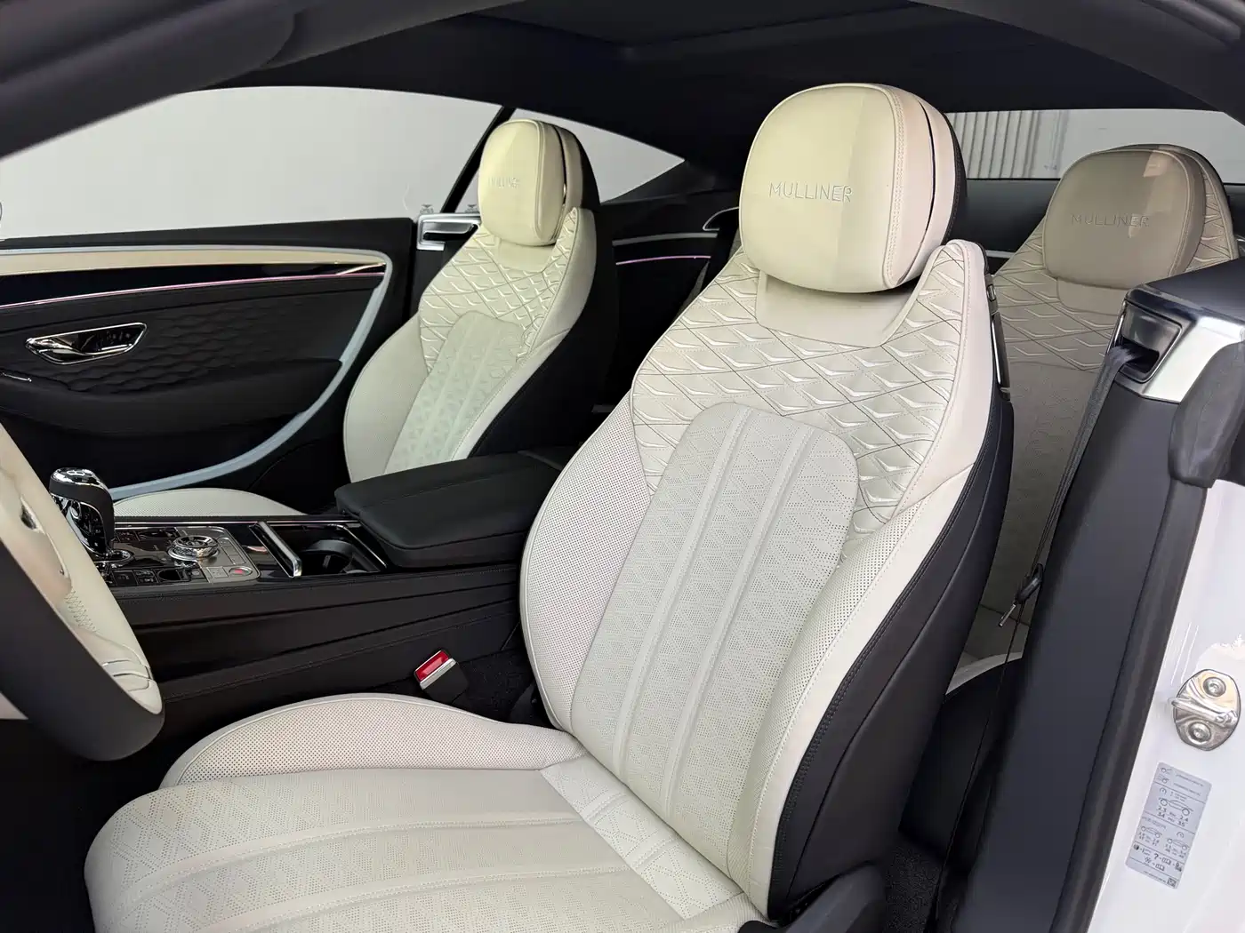 BENTLEY CONTINENTAL PLUG IN HYBRID