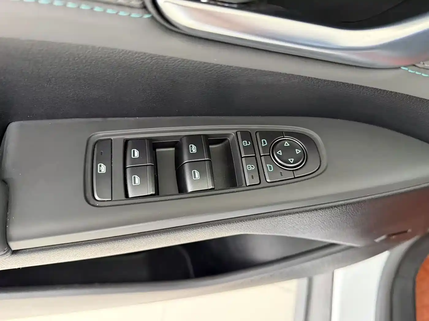 BYD Qin PLUS 2026 2026 Model DM-i 210KM Progressive Edition
