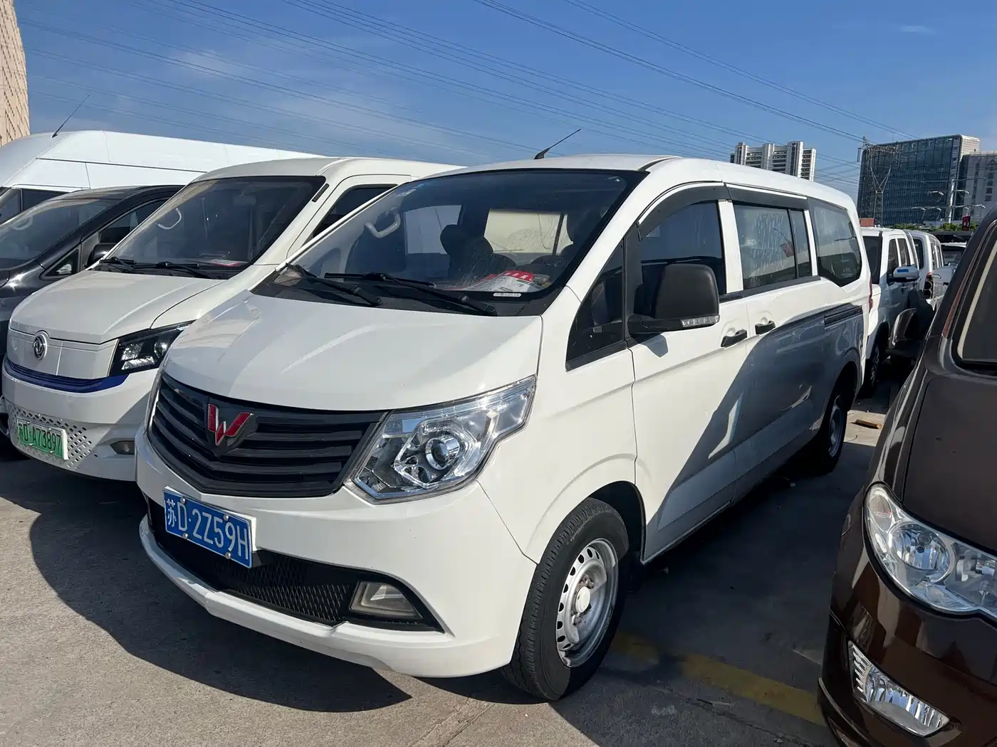 Wuling Motors Wuling Journey Classic 2015 1.5L Comfort L3C фото 2