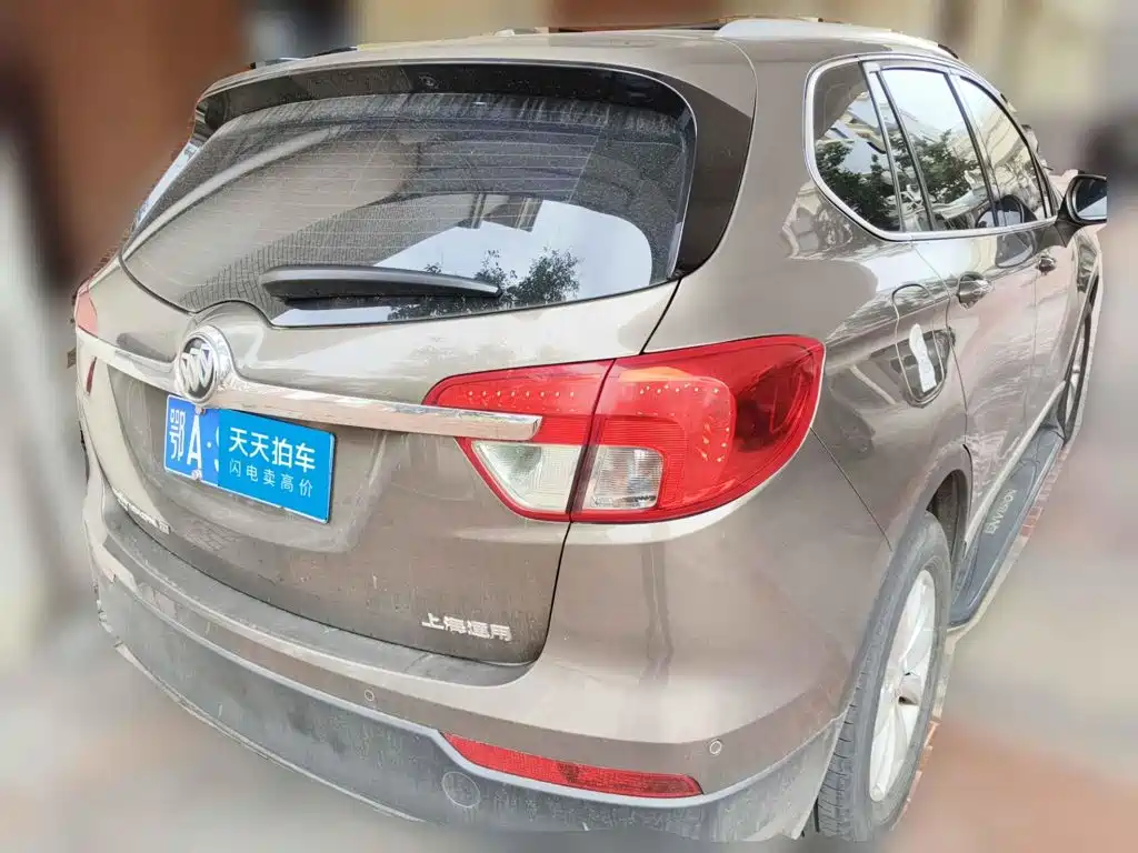 Фото 2 - Buick Envision Plus