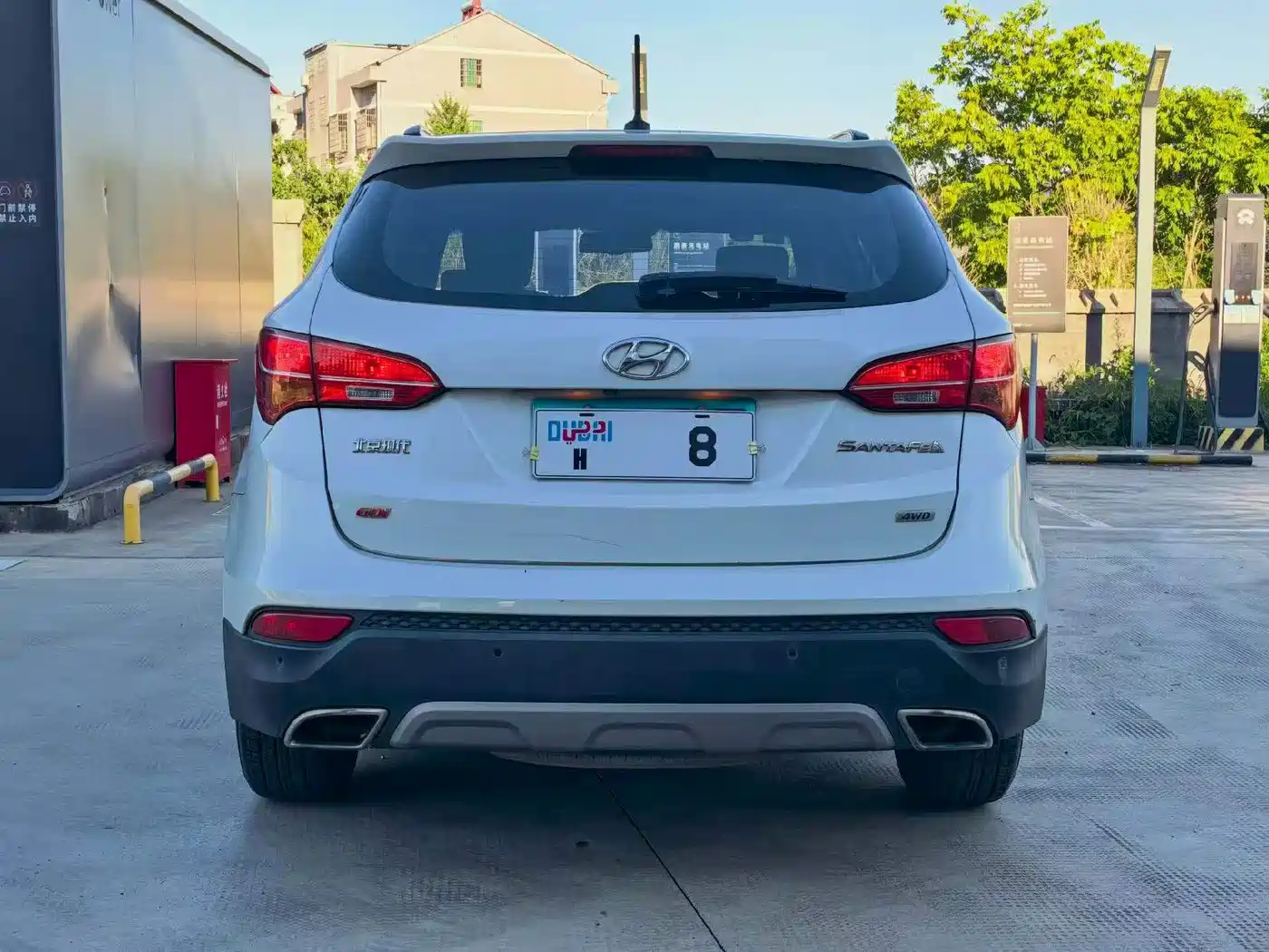 Фото 5 - Hyundai Santa Fe