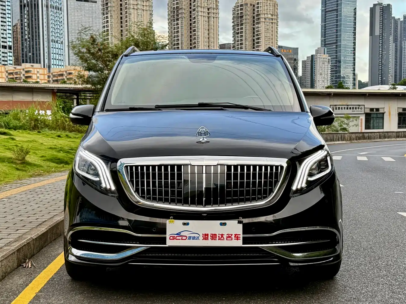 Mercedes-Benz Vito 2020 2.0T Business Edition (7-seater) фото 2