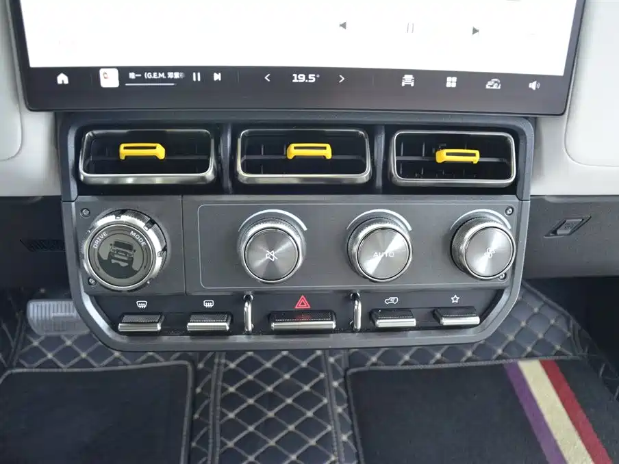 iCAR V23 2026 2025 401 2WD Advanced Edition