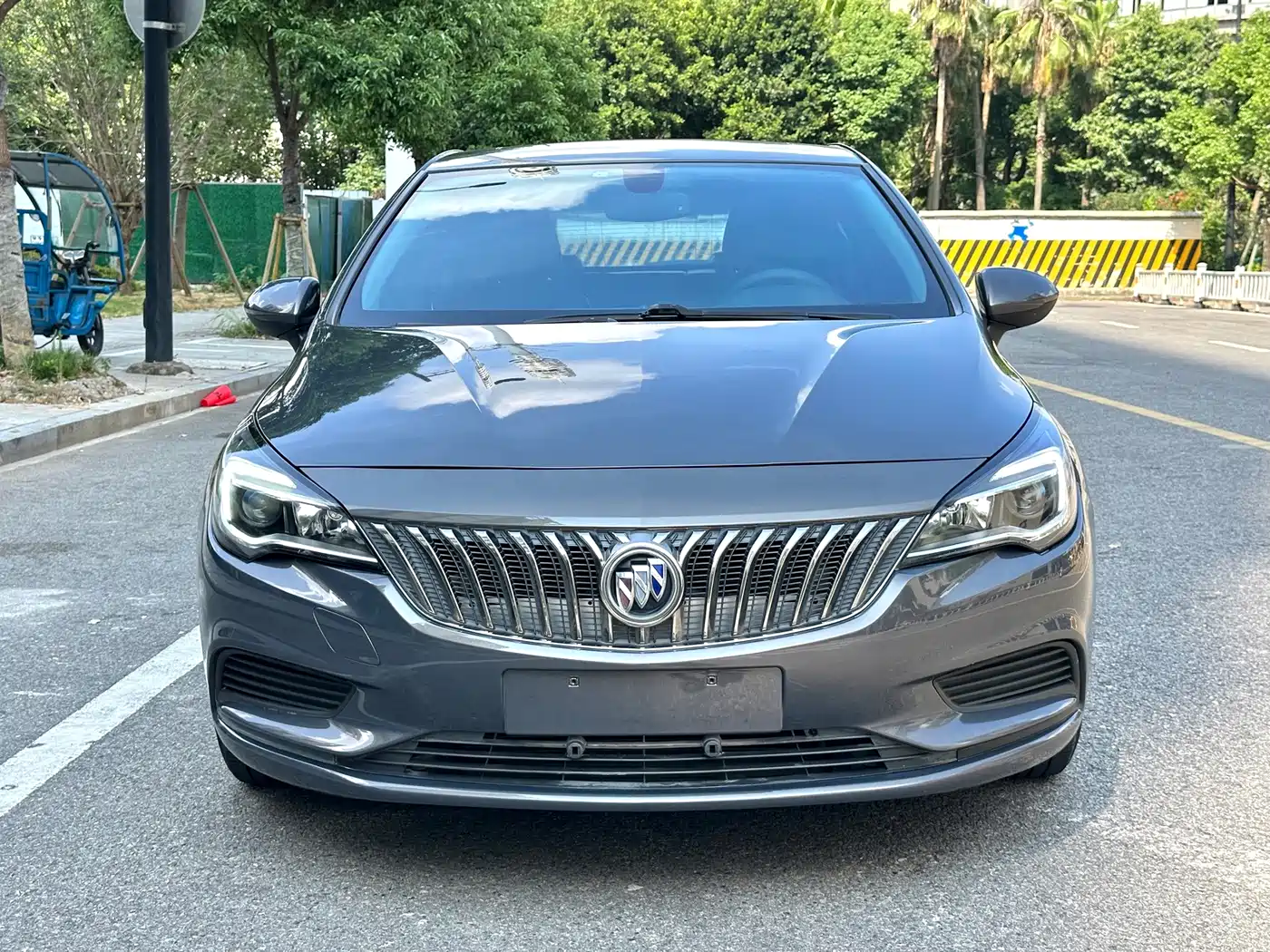 Фото 2 - Buick Verano