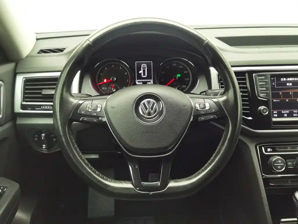 Фото 11 - Volkswagen Teramont