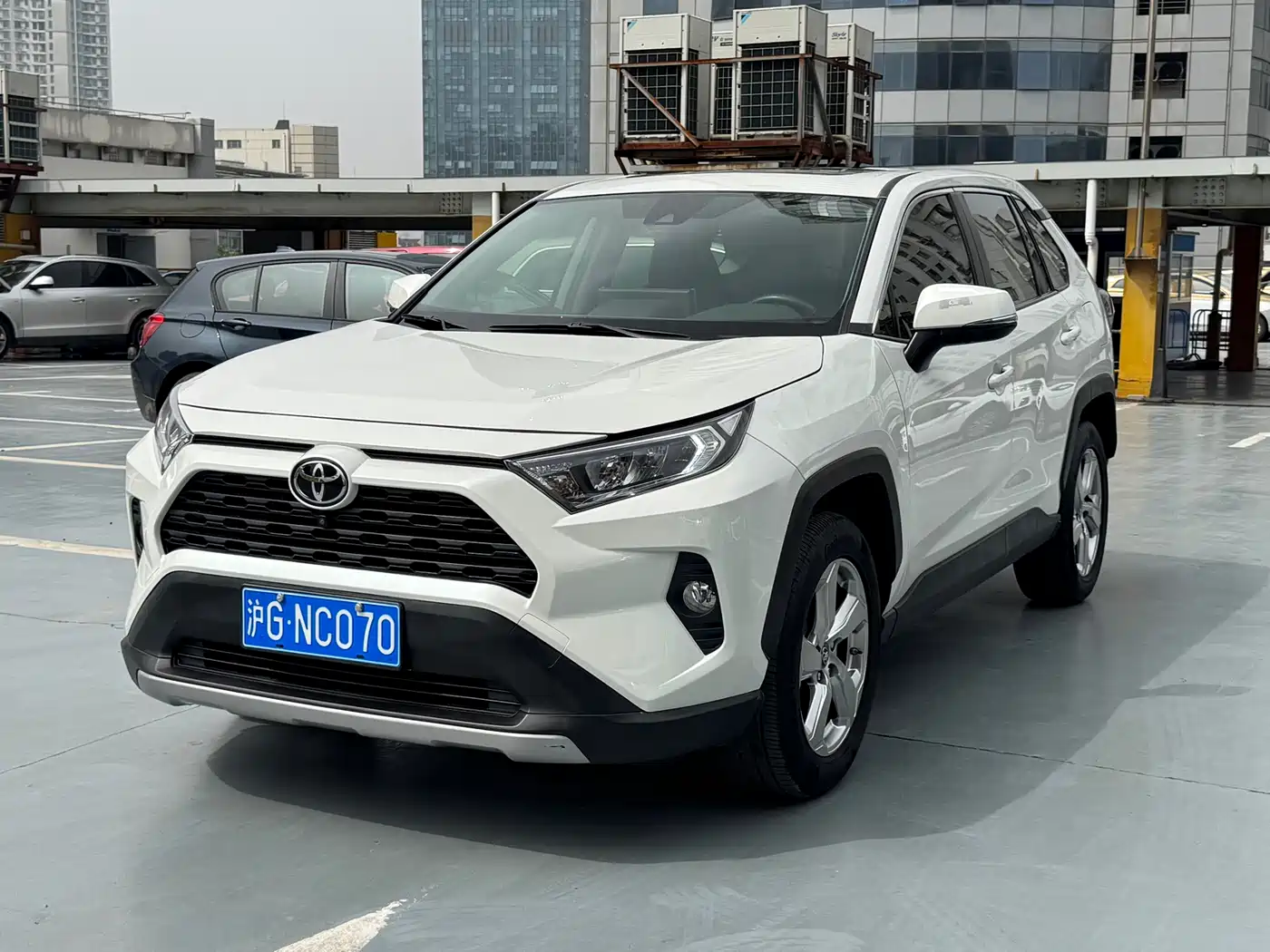 Toyota RAV4 Rongfang 2020 2.0L CVT 2WD Fashion PLUS