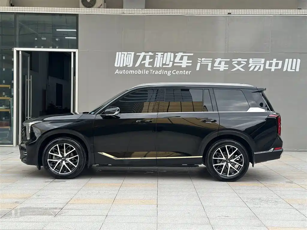 GAC Trumpchi Trumpchi GS8 2022 Pilot Series 2.0TGDI 2WD Luxury Smart Connect Edition (7-Seater) фото 18