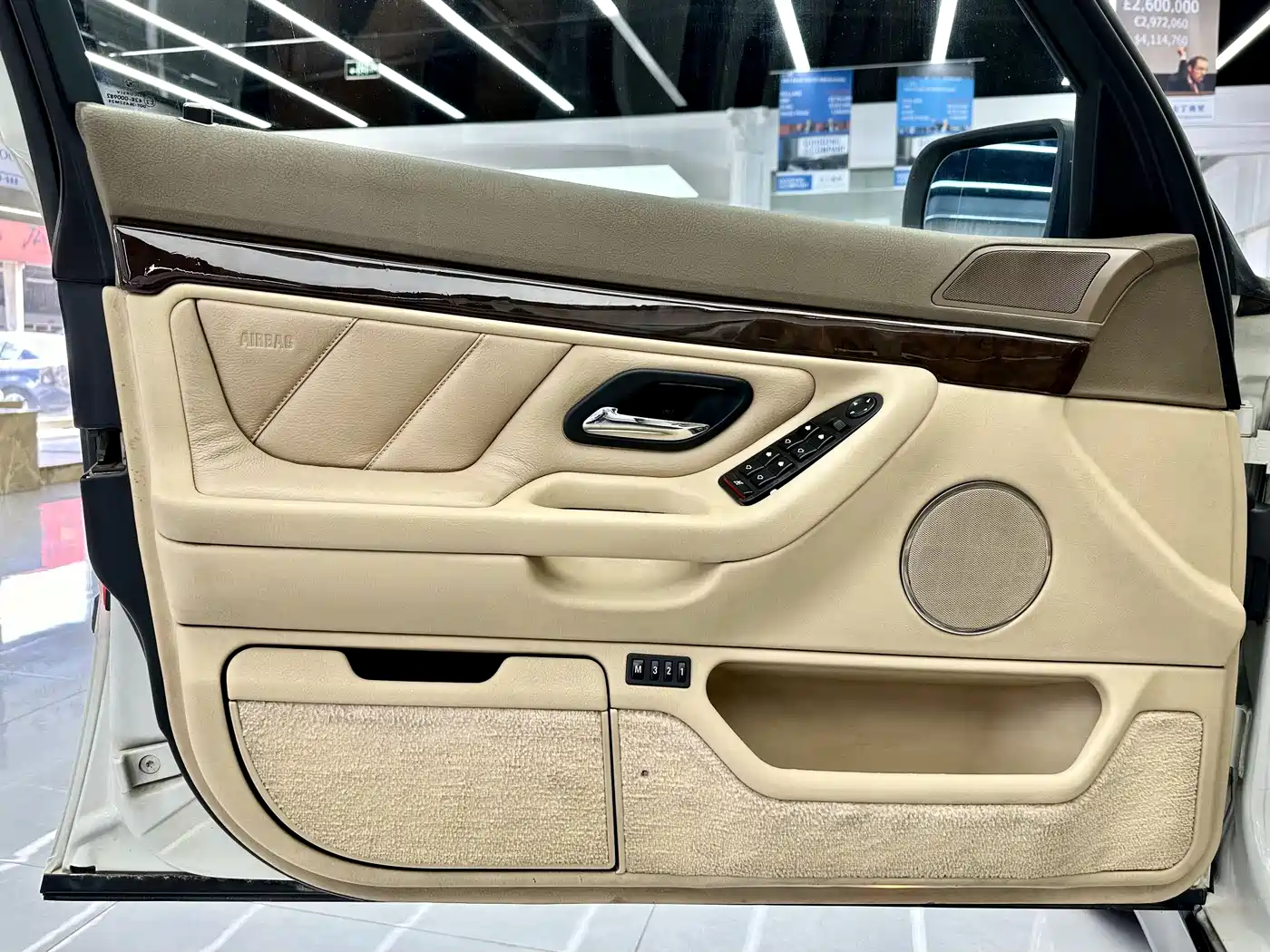BMW 7 Series 2001