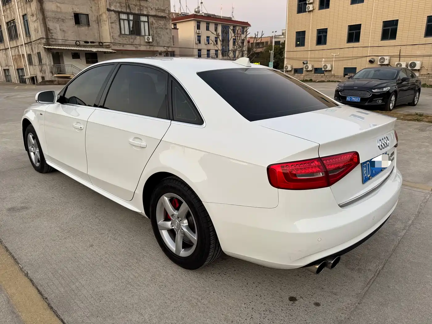 Audi A4L 2015 35 TFSI Auto Comfort фото 5