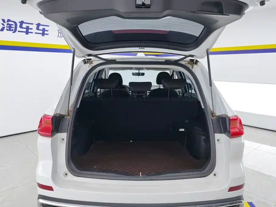 Haval M6 2024 2023 PLUS 1.5T DCT Elite Smart Connect