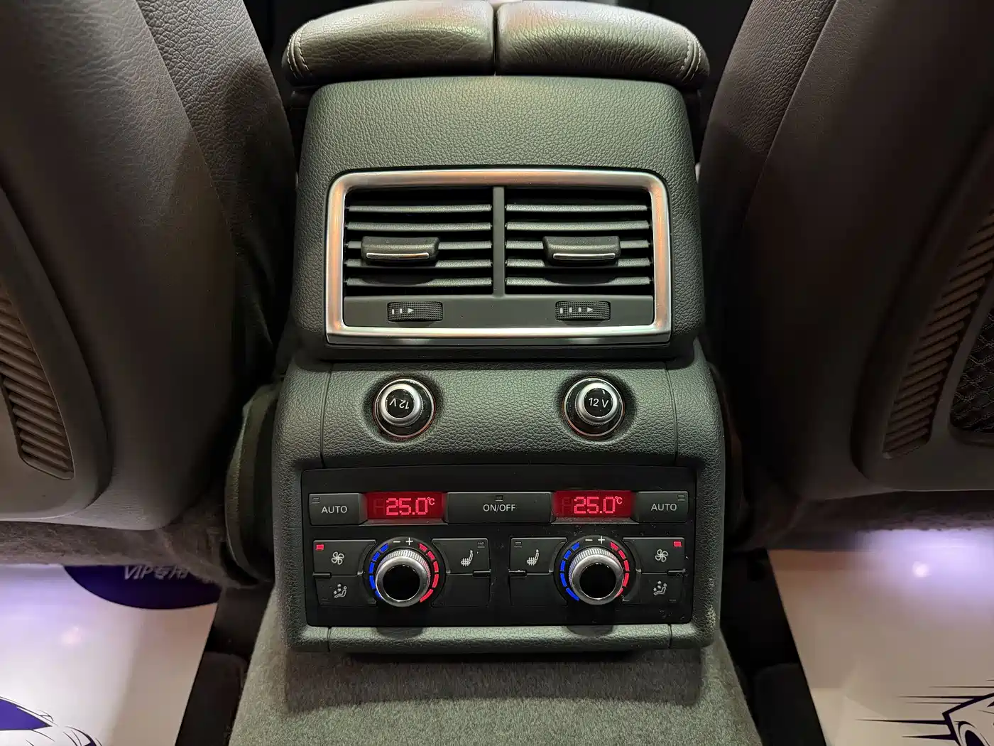 Audi Q7 2012 3.0 TDI Leading Edition фото 19