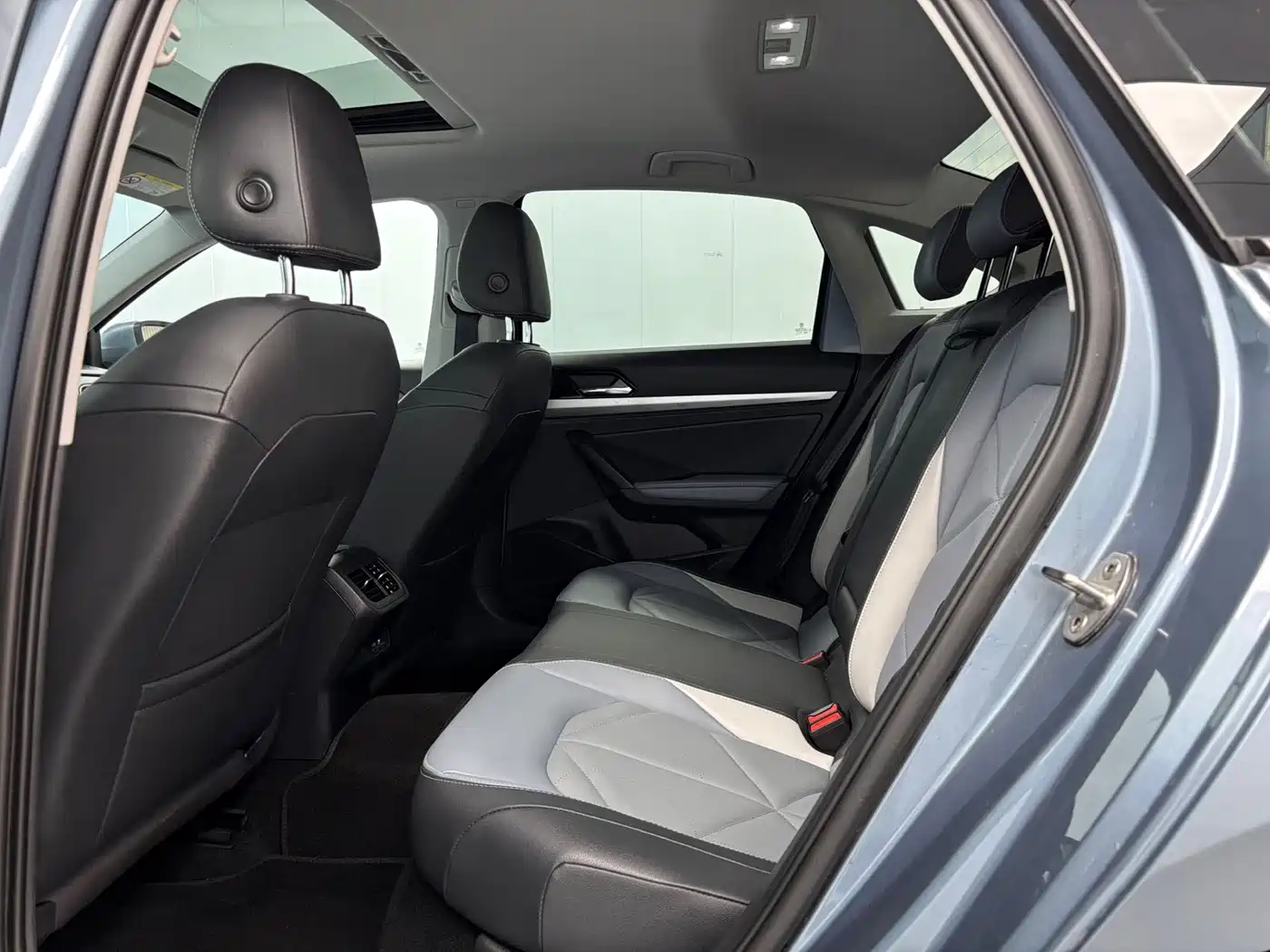 Volkswagen Lavida, миниатюра 5