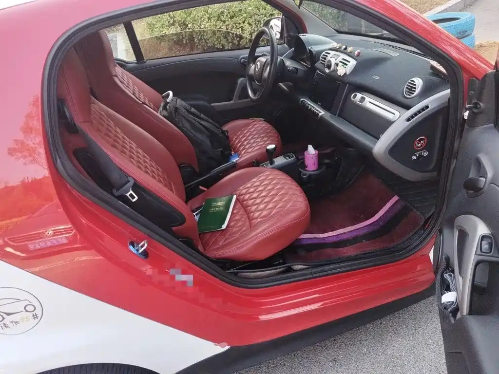 smart fortwo 2014 2012 1.0 MHD Hardtop Standard