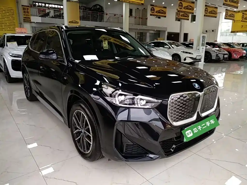BMW iX1 2023 eDrive25L M Sport Package фото 4