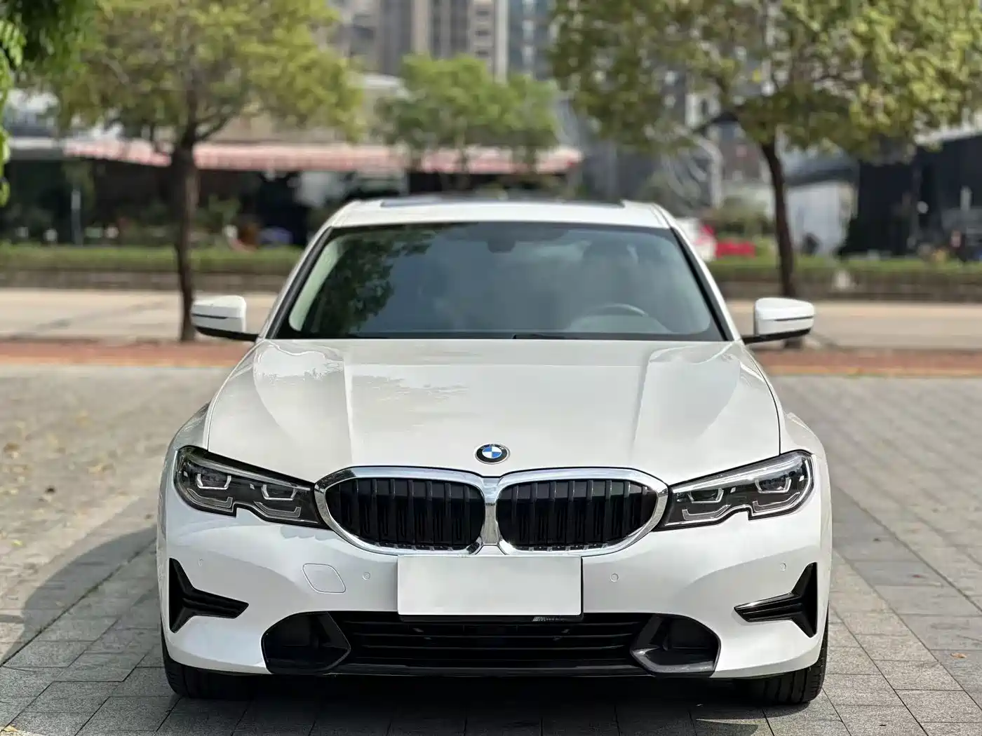 BMW 3 Series 2021 320i Sport Package фото 2