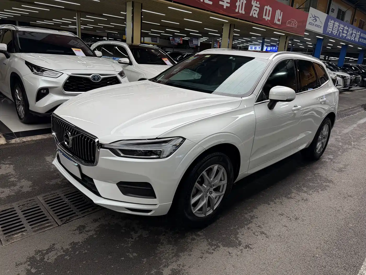 VOLVO XC60