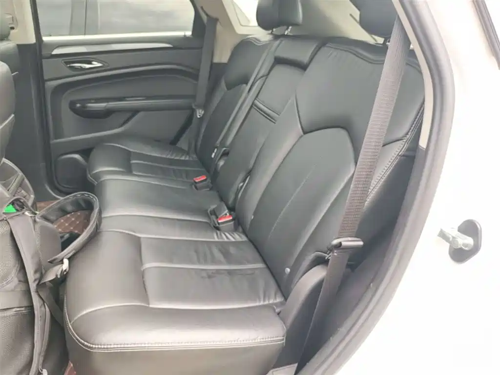 Cadillac SRX 2015 3.0L Comfort фото 17