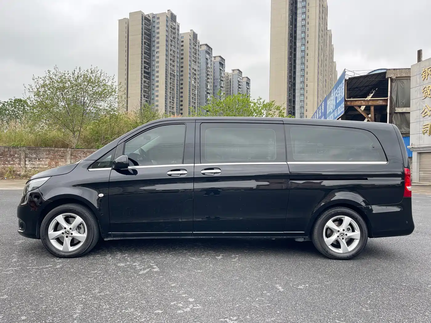 Mercedes-Benz Vito 2020 2.0T Elite Edition (7-seater) фото 4